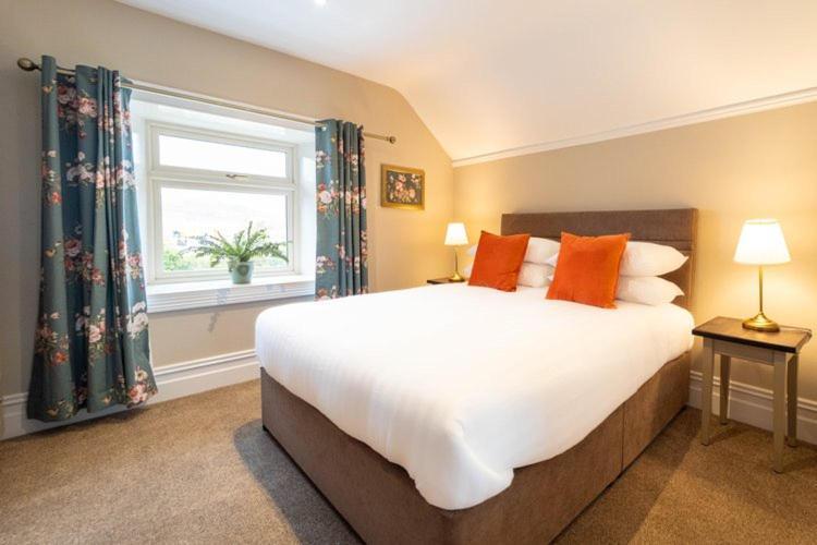 딩글 Adams Townhouse B&B 외부 사진
